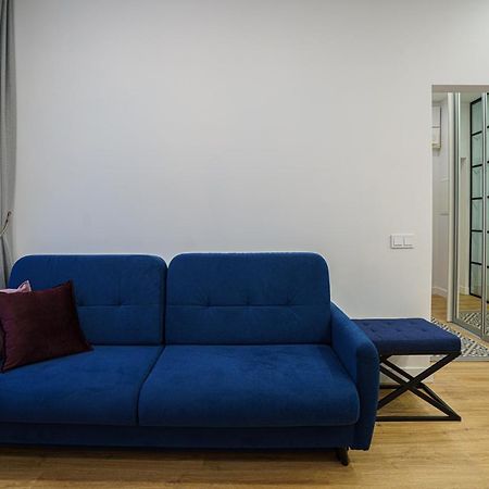 Moder Chic Apartment In Center-Prime Rentals 카우나스 외부 사진