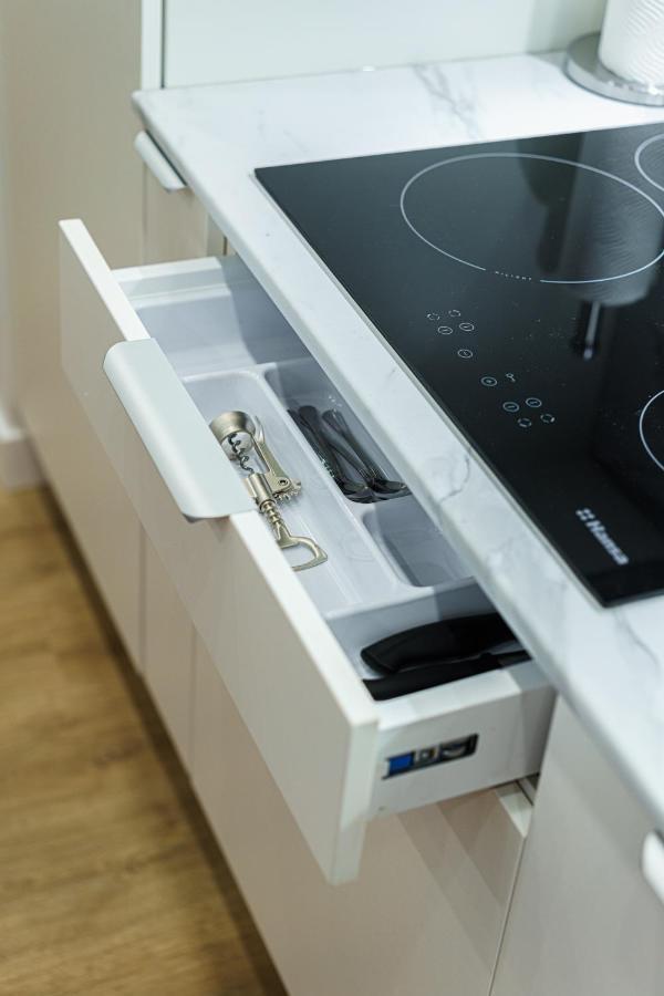 Moder Chic Apartment In Center-Prime Rentals 카우나스 외부 사진